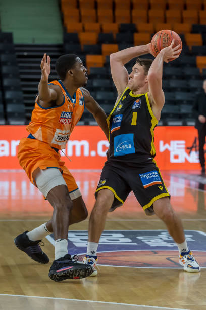 在他所面对 在他所面对