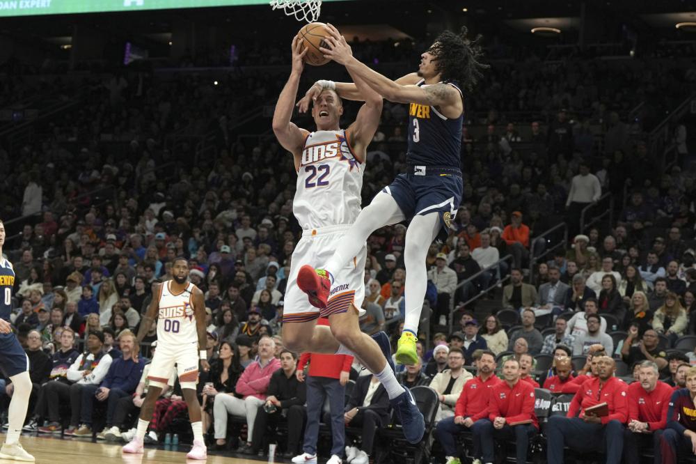 早报：姆总双响助皇马3-2逆转，水晶宫、森林晋级足总杯四强.